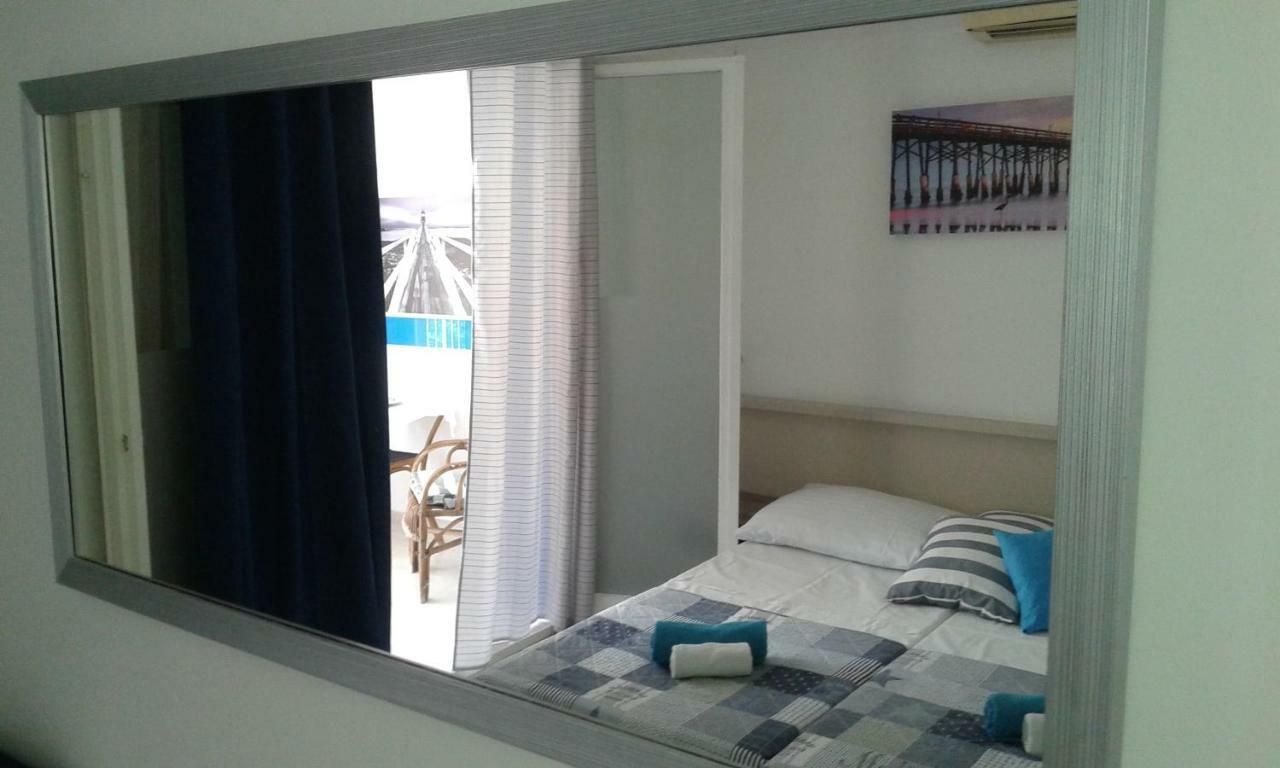 Mali Sjor Apartment Primosten Ngoại thất bức ảnh