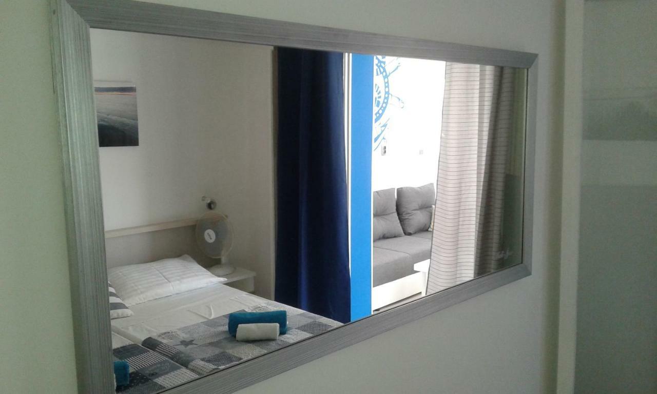 Mali Sjor Apartment Primosten Ngoại thất bức ảnh