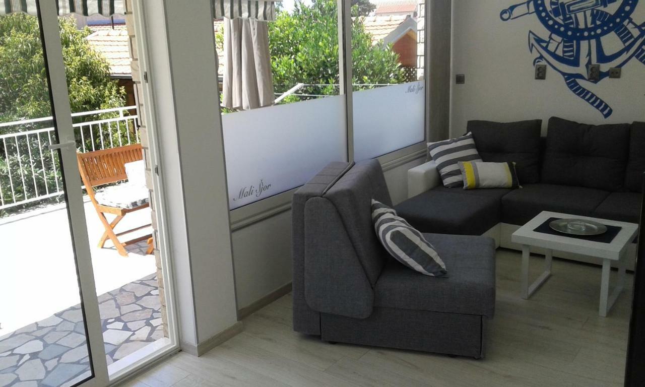 Mali Sjor Apartment Primosten Ngoại thất bức ảnh